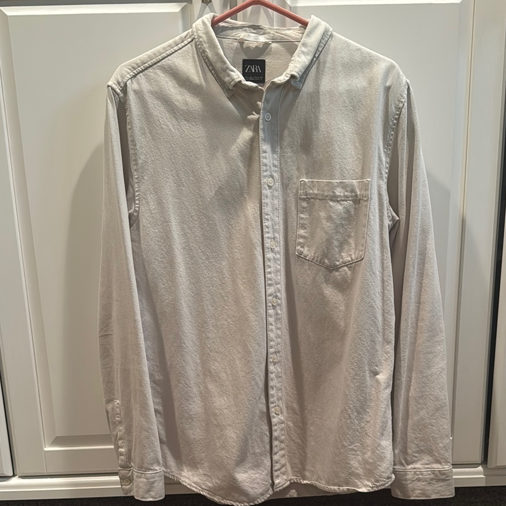 Zara Men's Light Gray Casual Shirt